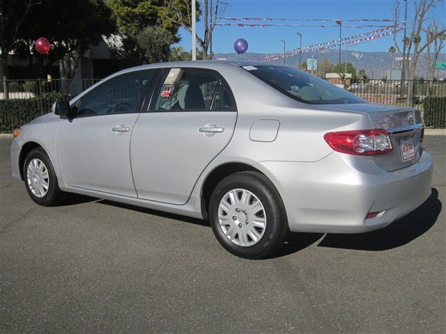 Toyota Corolla 2011 photo 1