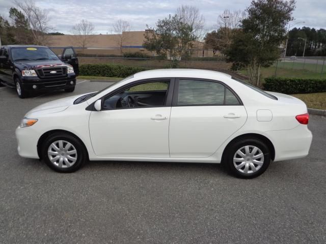 Toyota Corolla 2011 photo 1