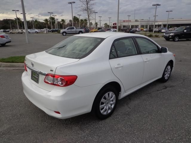 Toyota Corolla 2011 photo 4