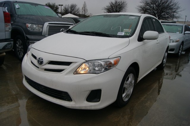Toyota Corolla 2011 photo 1
