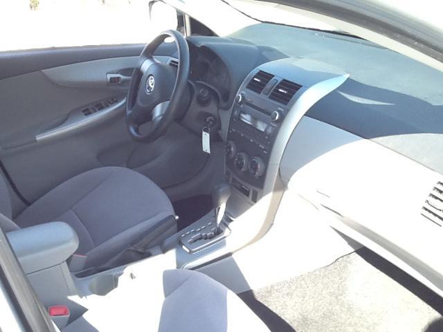Toyota Corolla 2011 photo 11