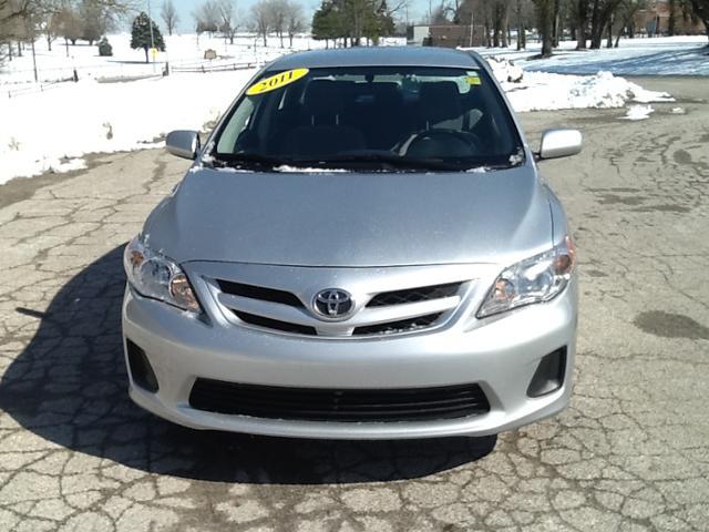 Toyota Corolla 2011 photo 22