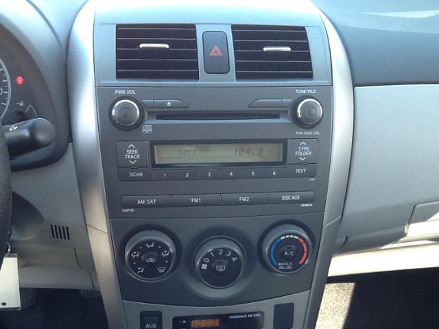 Toyota Corolla 2011 photo 9