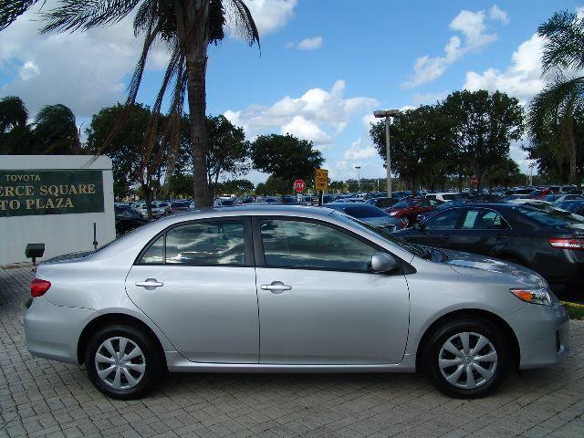 Toyota Corolla 2011 photo 2