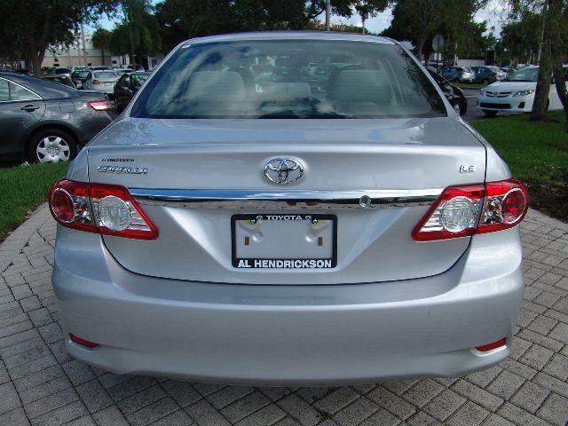 Toyota Corolla 2011 photo 4