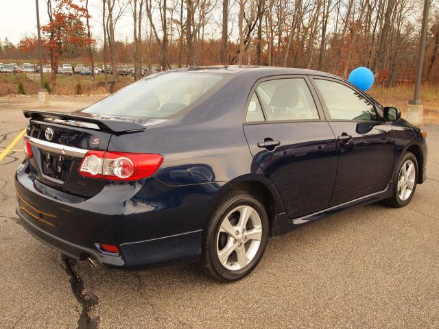 Toyota Corolla 2011 photo 3