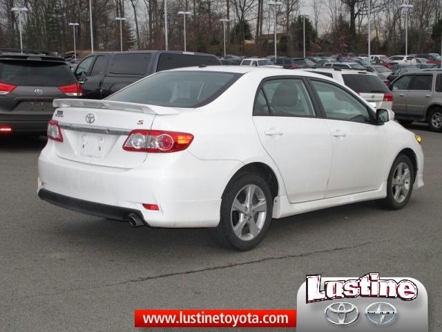 Toyota Corolla 2011 photo 3
