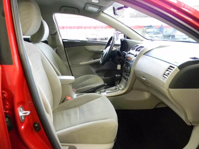 Toyota Corolla 2011 photo 2