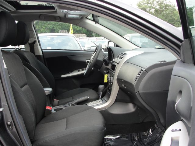 Toyota Corolla 2011 photo 16