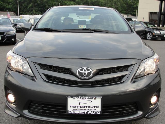 Toyota Corolla 2011 photo 22