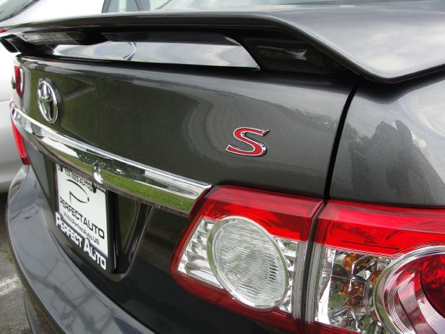 Toyota Corolla 2011 photo 6