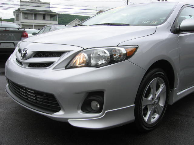 Toyota Corolla 2011 photo 12