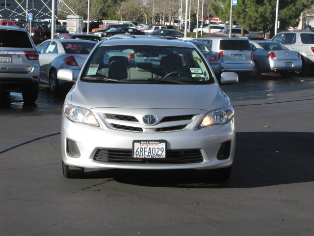 Toyota Corolla 2011 photo 2