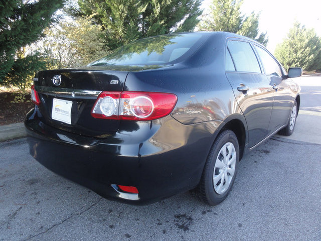 Toyota Corolla 2011 photo 2