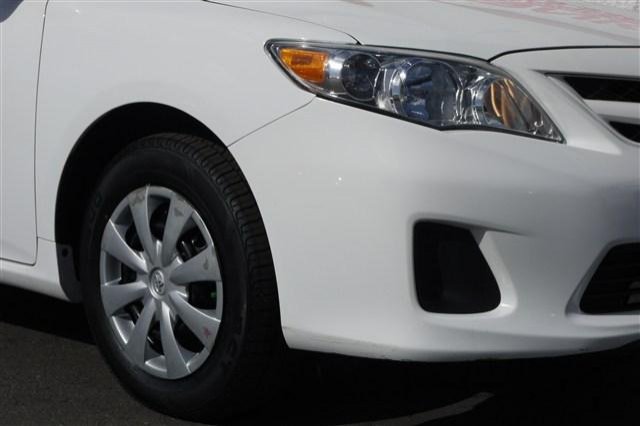 Toyota Corolla 2011 photo 1