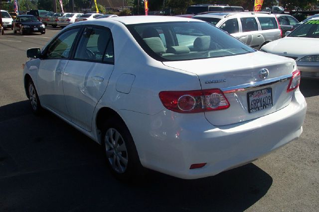 Toyota Corolla 2011 photo 1