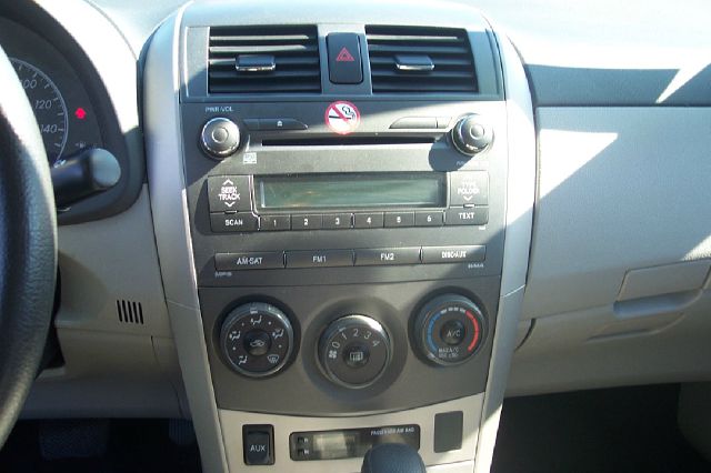 Toyota Corolla 2011 photo 10