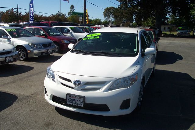 Toyota Corolla 2011 photo 2