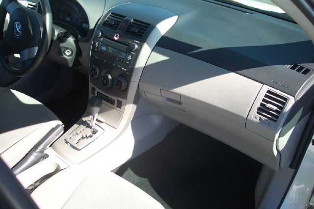 Toyota Corolla 2011 photo 8