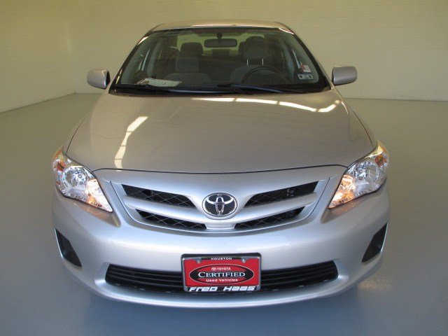 Toyota Corolla 2011 photo 1