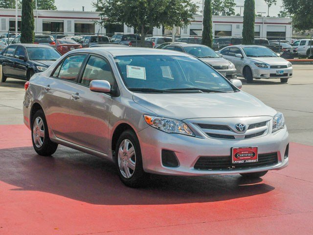 Toyota Corolla 2011 photo 2