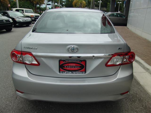 Toyota Corolla 2011 photo 5