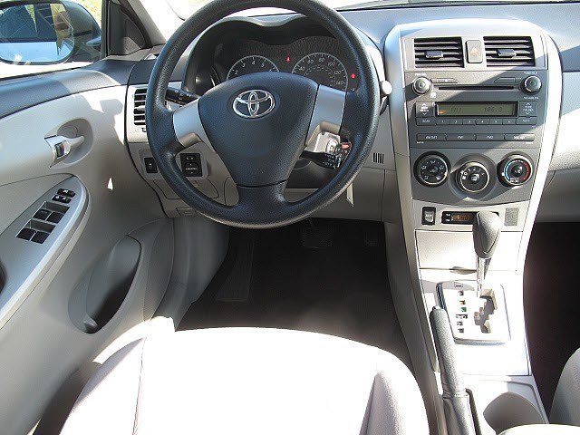 Toyota Corolla 2011 photo 4