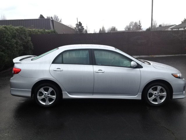 Toyota Corolla 2011 photo 1