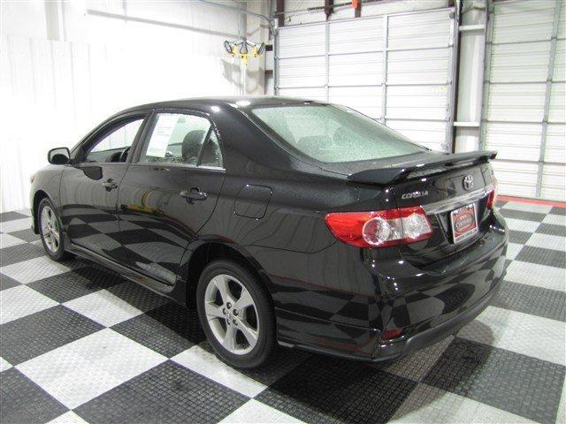 Toyota Corolla 2011 photo 4