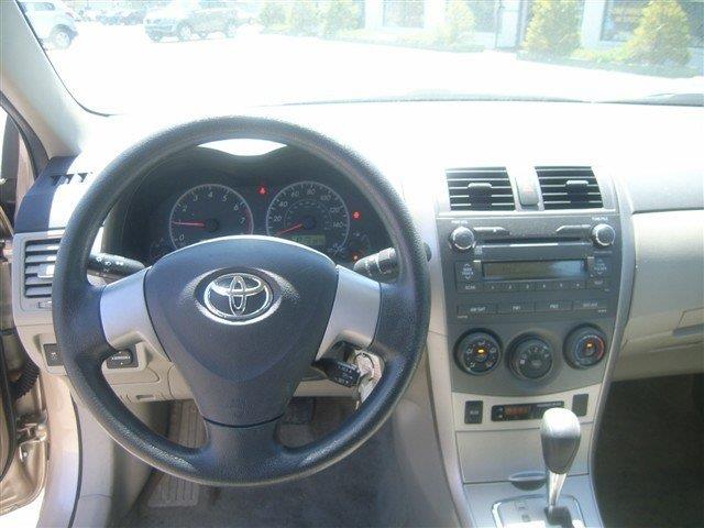 Toyota Corolla 2011 photo 20