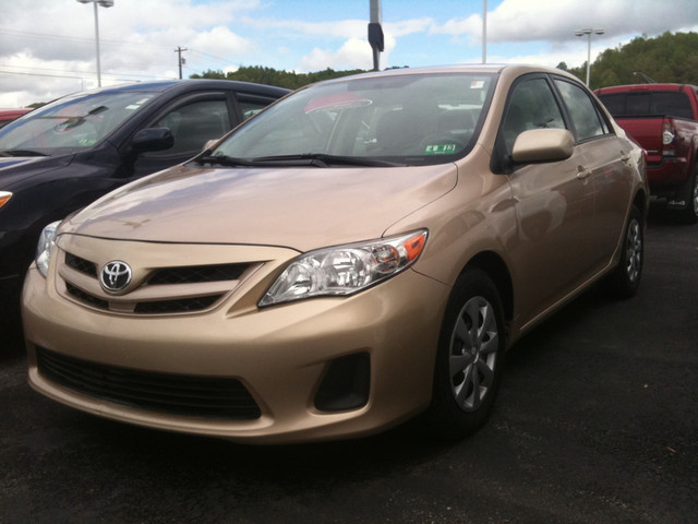 Toyota Corolla Supercab Flareside XL Unspecified