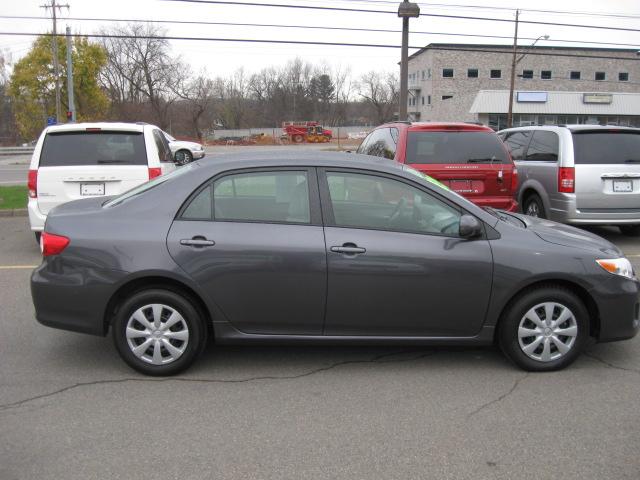 Toyota Corolla 2011 photo 2