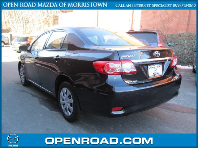 Toyota Corolla 2011 photo 1