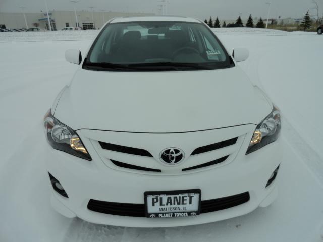 Toyota Corolla 2011 photo 1