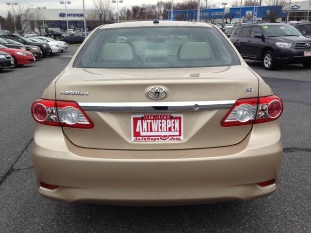 Toyota Corolla 2011 photo 3