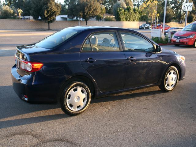 Toyota Corolla 2011 photo 2