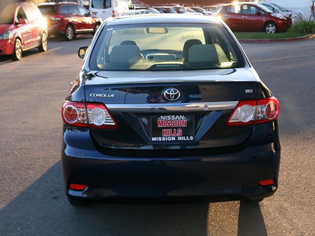 Toyota Corolla 2011 photo 3