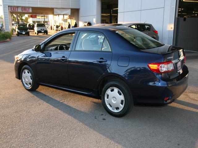 Toyota Corolla 2011 photo 4
