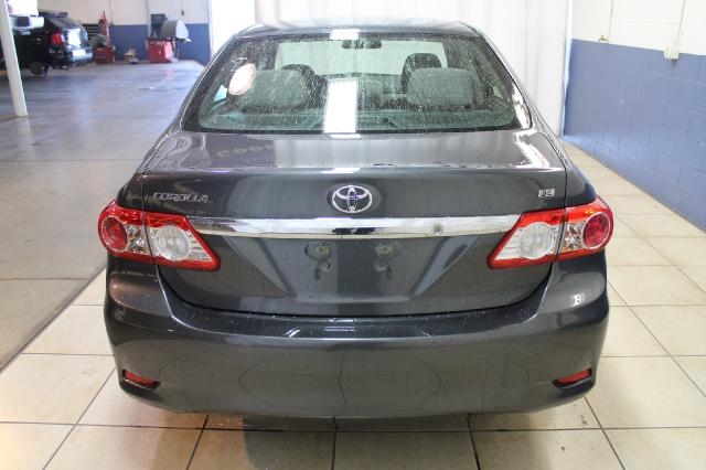 Toyota Corolla 2011 photo 4