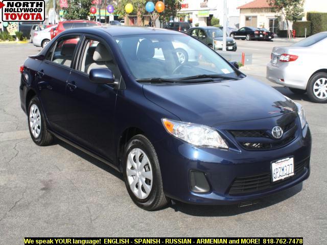 Toyota Corolla 2011 photo 2