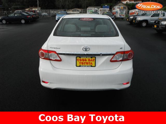 Toyota Corolla 2011 photo 3