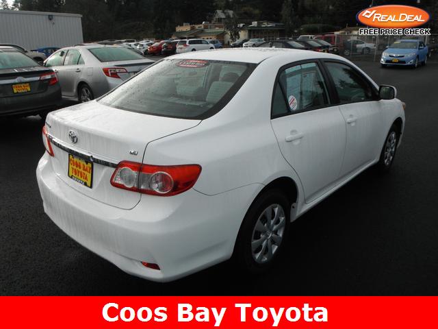 Toyota Corolla 2011 photo 5