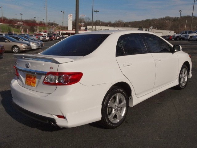 Toyota Corolla 2011 photo 4