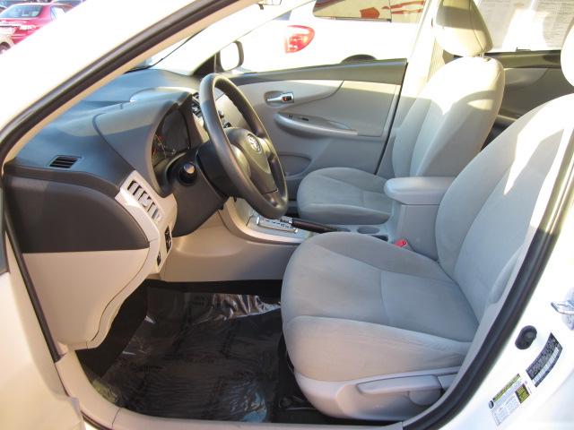 Toyota Corolla 2011 photo 3