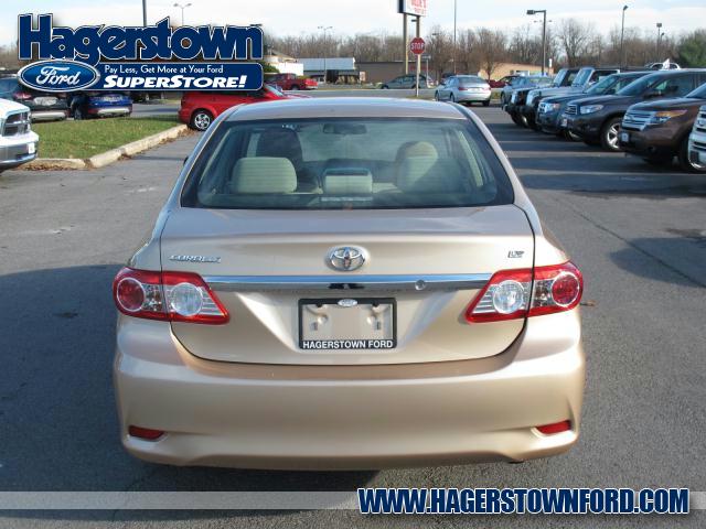 Toyota Corolla 2011 photo 4