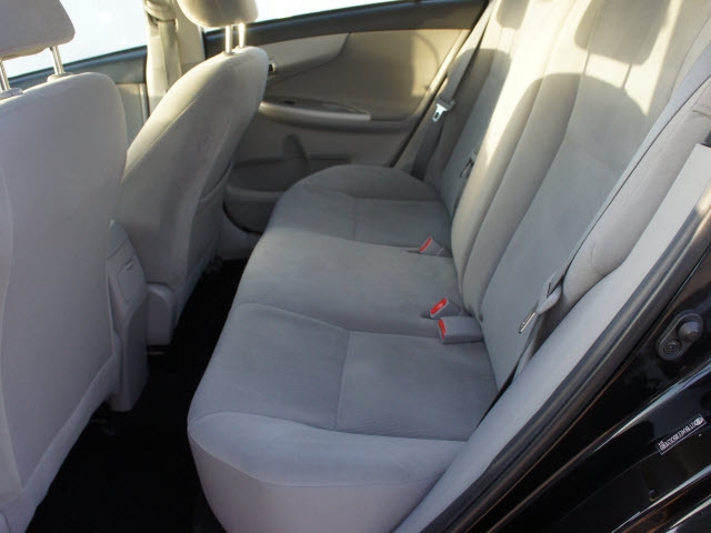 Toyota Corolla 2011 photo 4