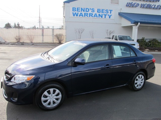 Toyota Corolla 2011 photo 1