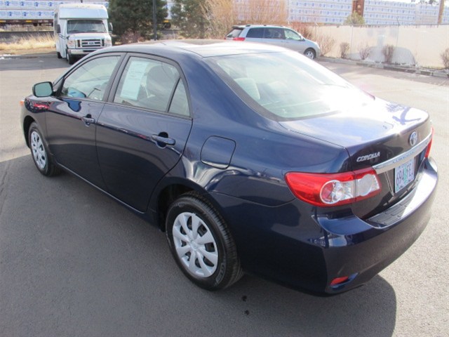 Toyota Corolla 2011 photo 3