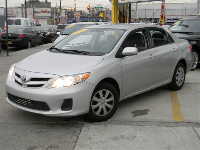 Toyota Corolla Supercab Flareside XL Unspecified