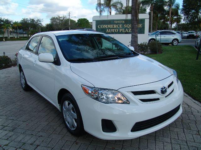 Toyota Corolla 2011 photo 1